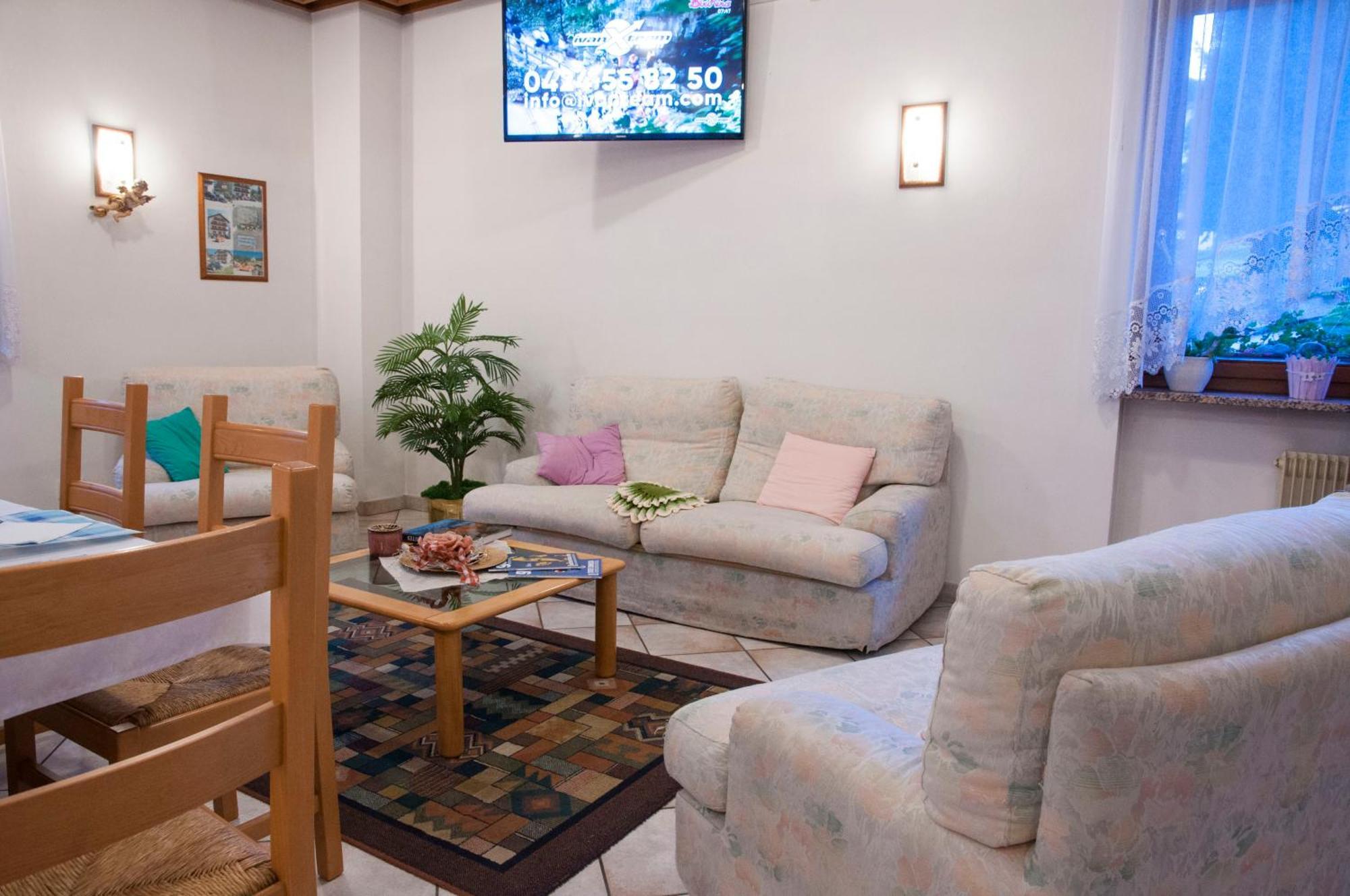 Bed and Breakfast Garni Mariolina Falcade Zewnętrze zdjęcie