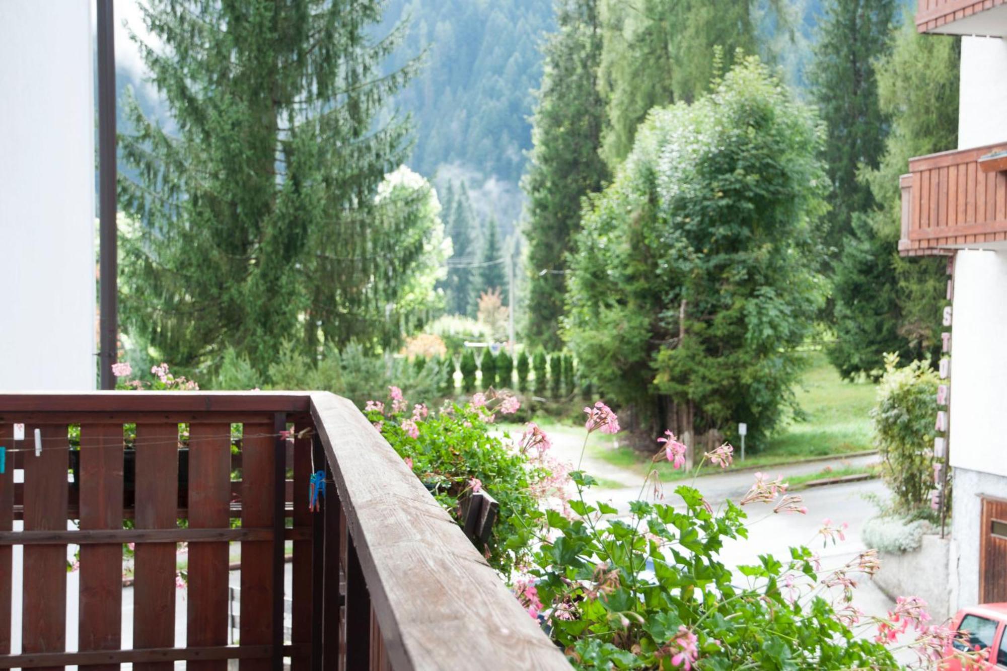 Bed and Breakfast Garni Mariolina Falcade Zewnętrze zdjęcie